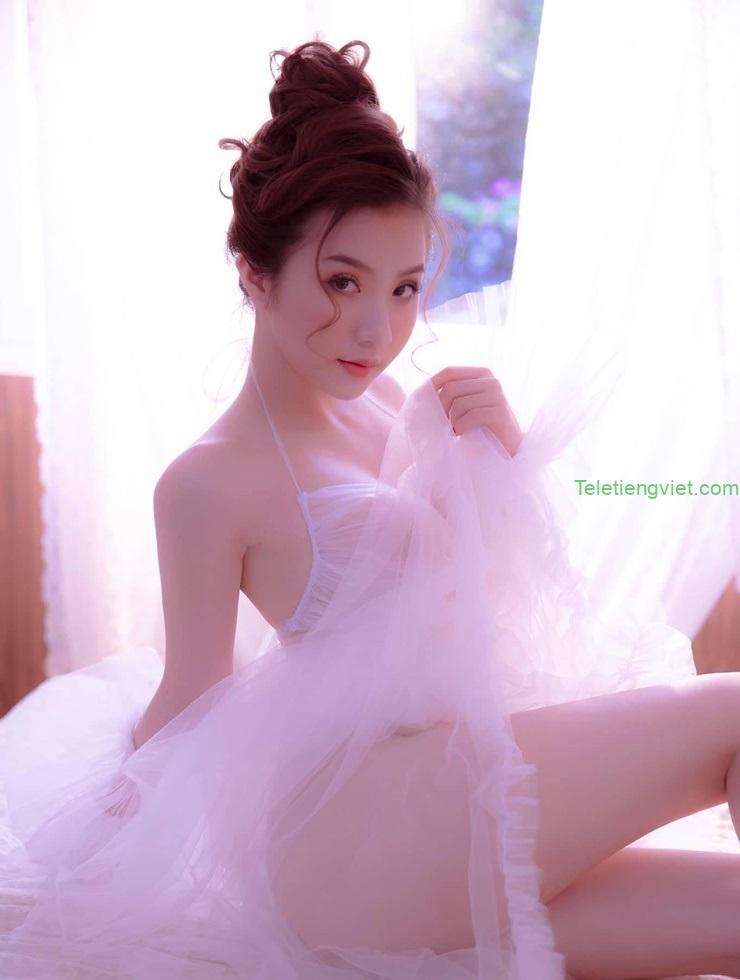 Ảnh girl xinh sexy vú to với thân hình gợi cảm khó cưỡng